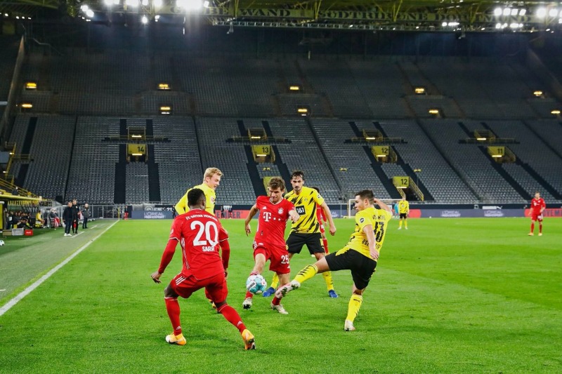เสื้อใต้ตบเสื้อเหลือง!! Bayern ยังสม่ำเสมอบุกเอาชนะ Dortmund 2-3
